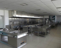 老字號酒店廚房設(shè)備廠家告訴你，如何才能準(zhǔn)確計(jì)算廚房設(shè)備的型號和數(shù)量