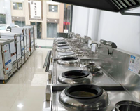 專業(yè)成都廚房設(shè)備廠為你介紹廚房設(shè)備設(shè)計的原則