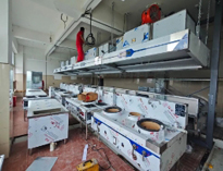 40℃高溫下，一群堅守崗位的廚具人!